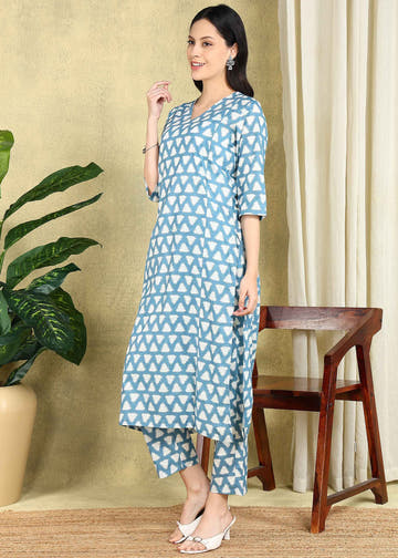 Blue Breeze Ikkat Straight Feeding Kurta Set