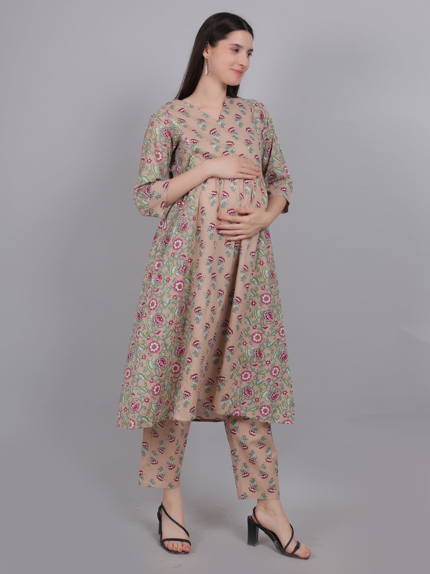 Beige-Floral-PureCotton-Maternity-Feeding-KurtaSet