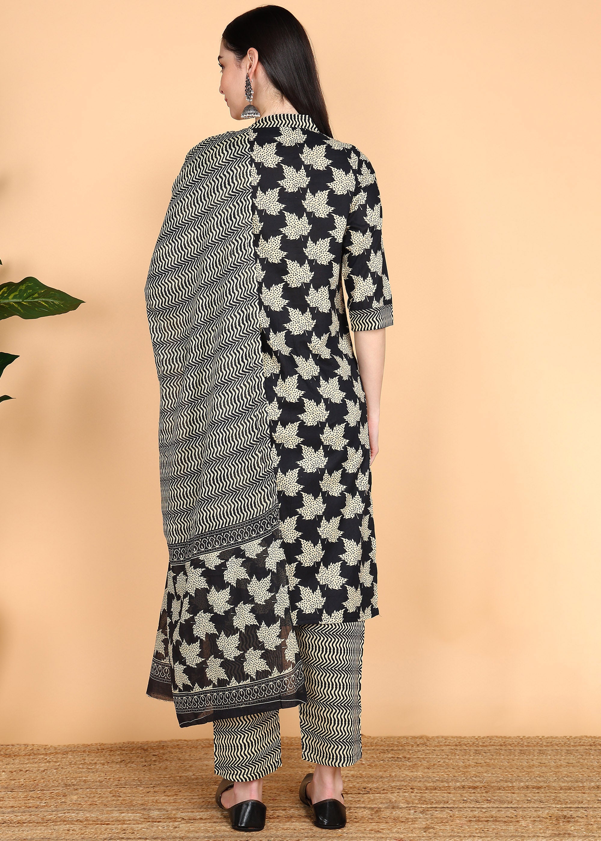 Black-Pure-Cotton-Straight-Feeding-KurtaSet-with-Dupatta