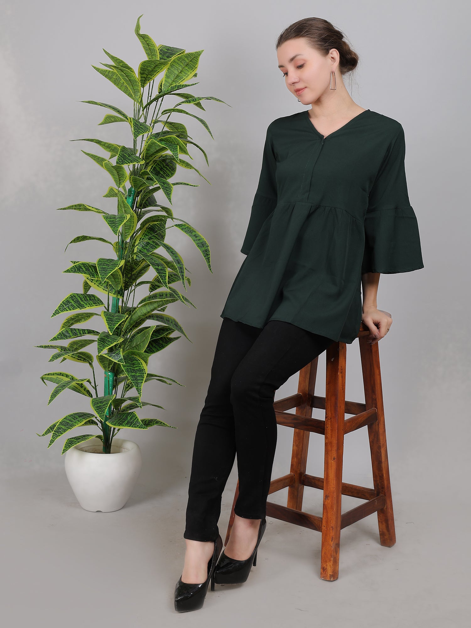 Green-Feeding-Top-Center-Zipper