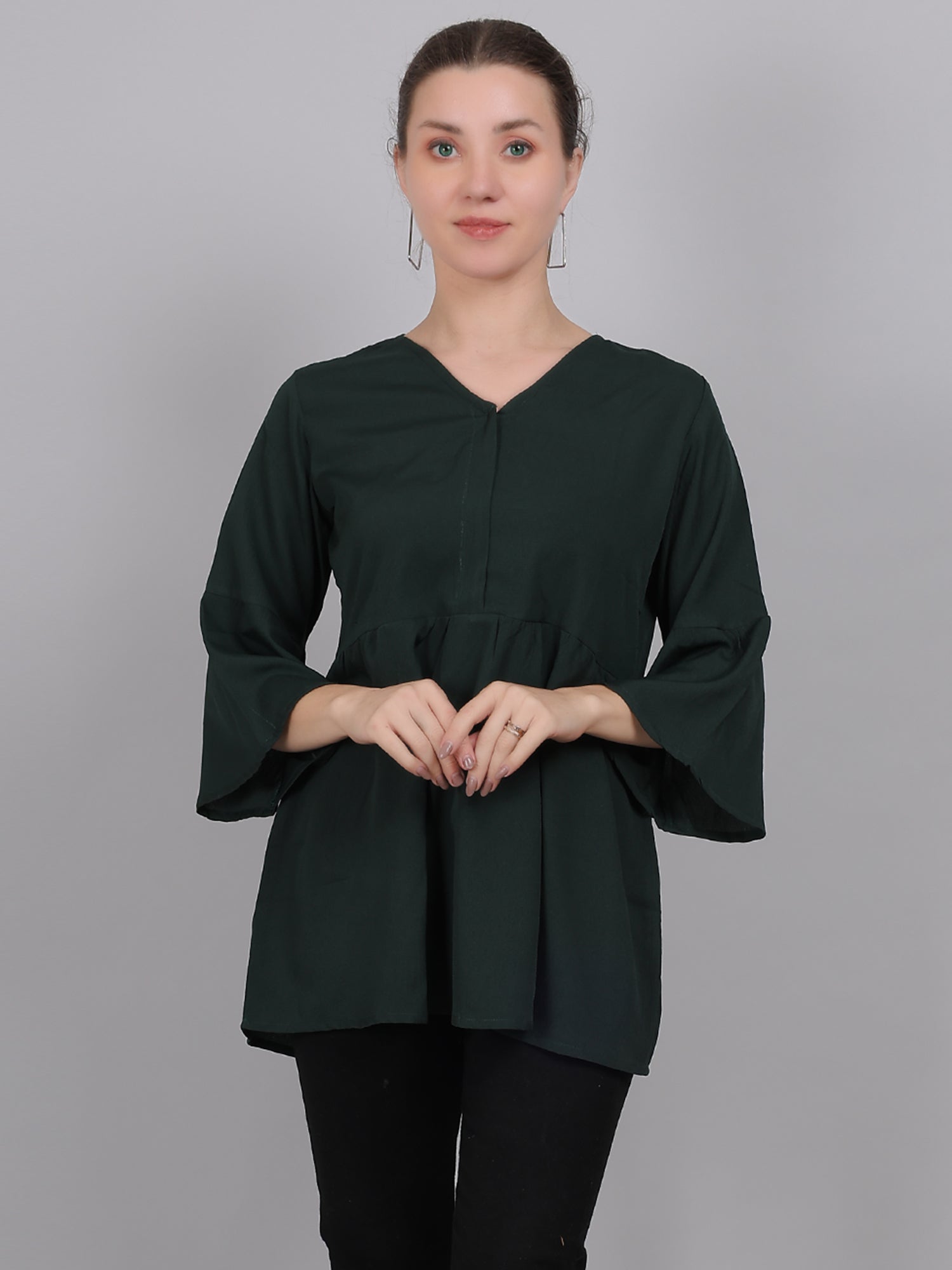 Green-Feeding-Top-Center-Zipper