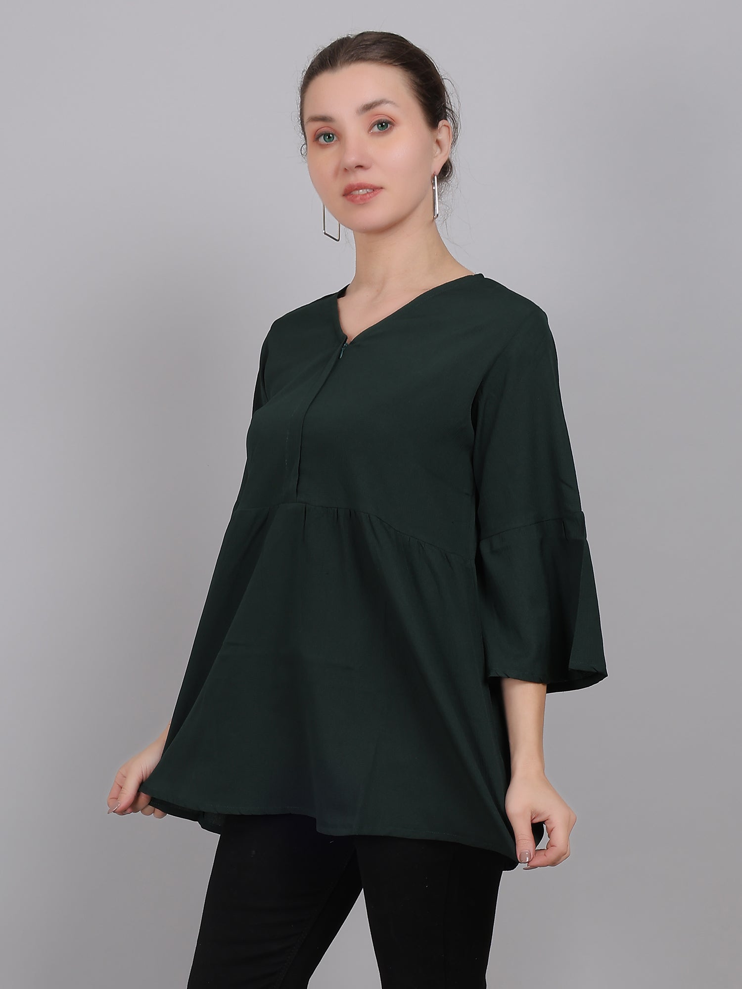 Green-Feeding-Top-Center-Zipper