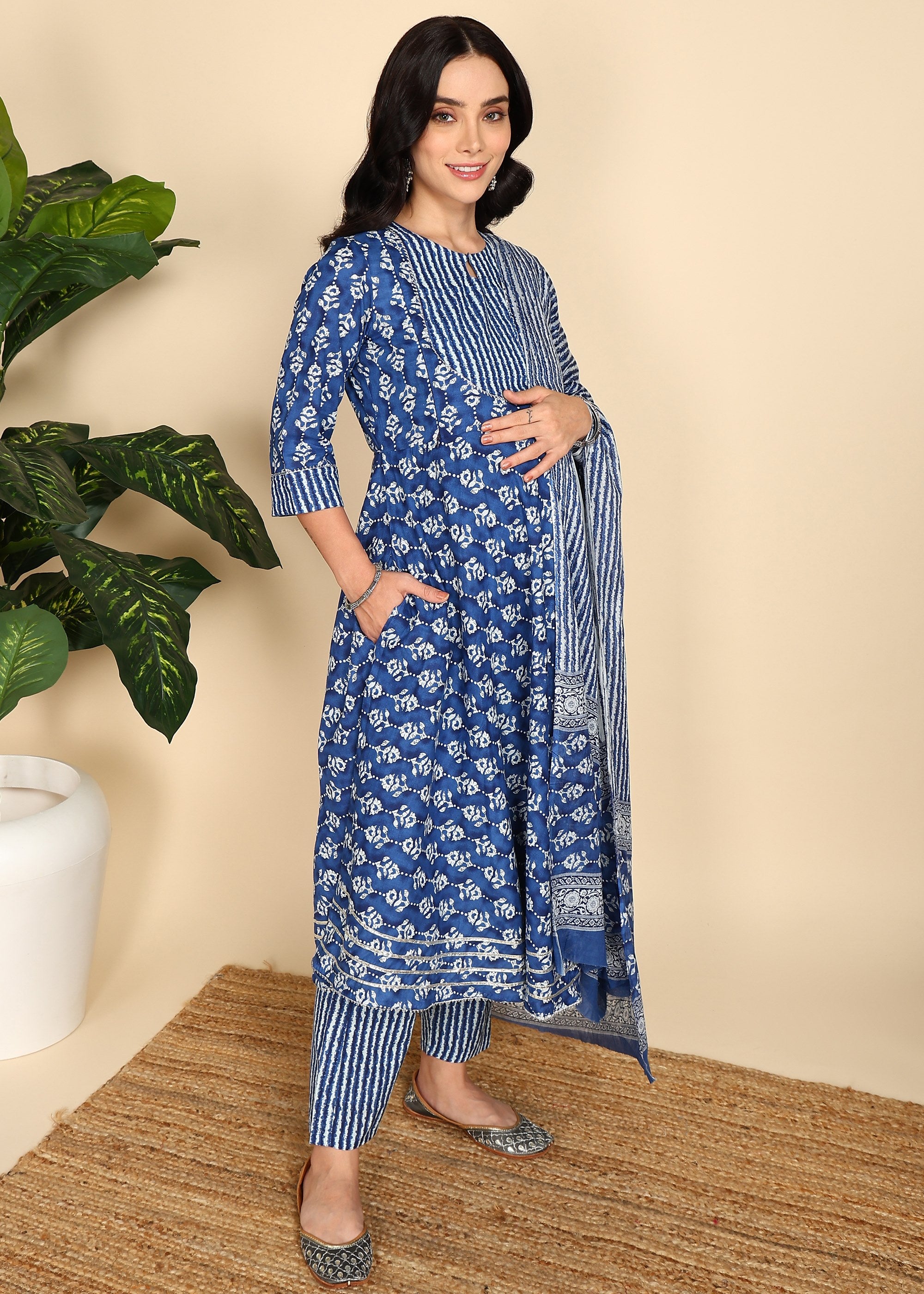 NavyBlue-Maternity-Feeding-KurtaSet-Dupatta
