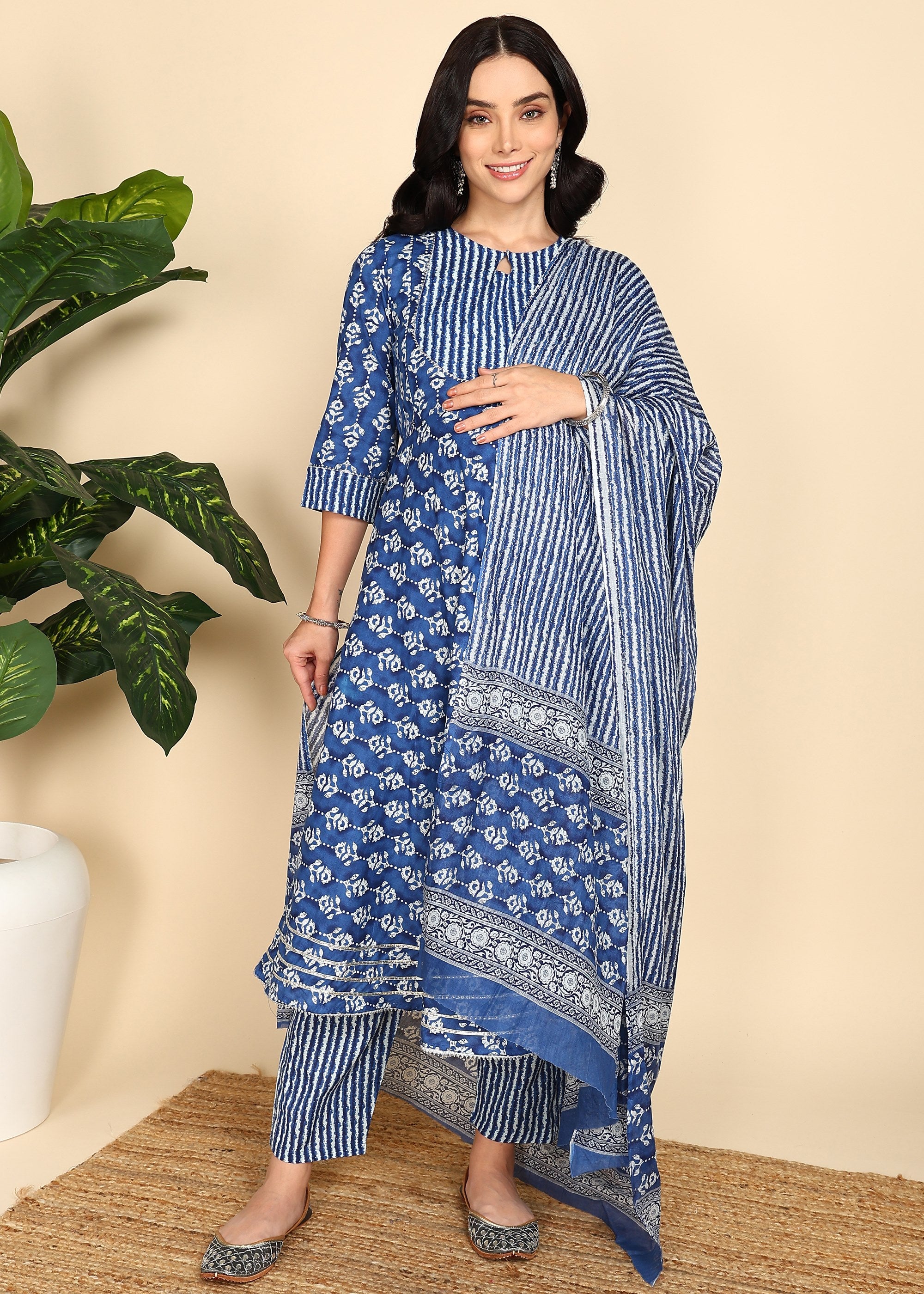 NavyBlue-Maternity-Feeding-KurtaSet-Dupatta