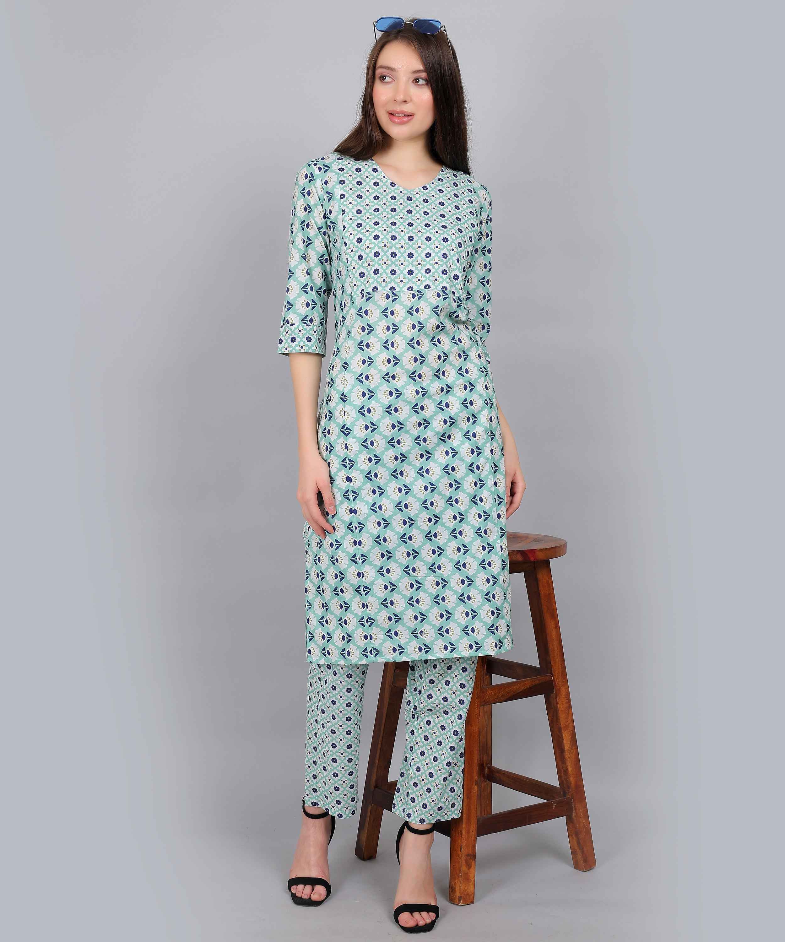 Pastel Green Pure Cotton Straight Feeding Kurta Set