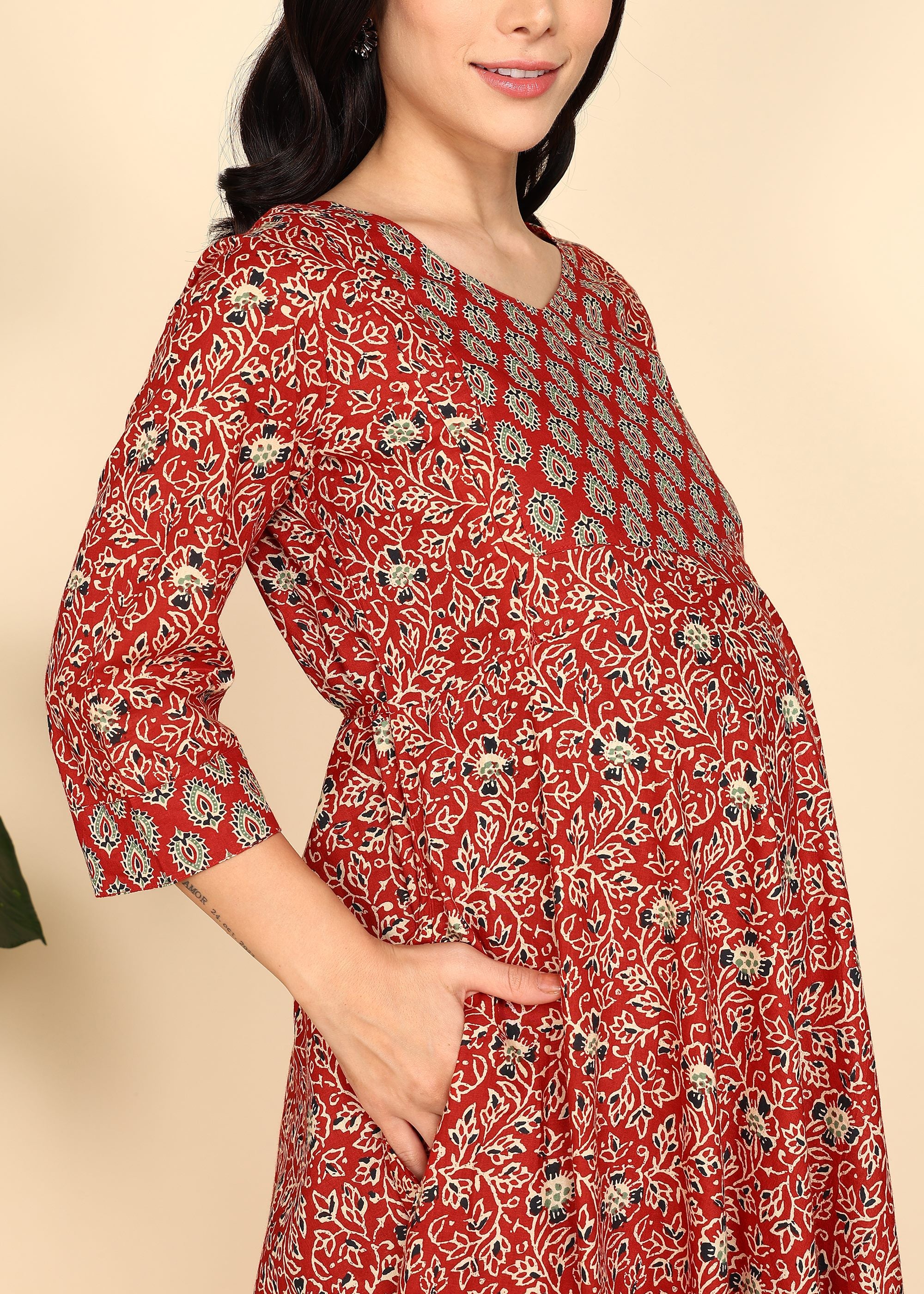 Red-Maternity-Feeding-KurtaSet-Dupatta