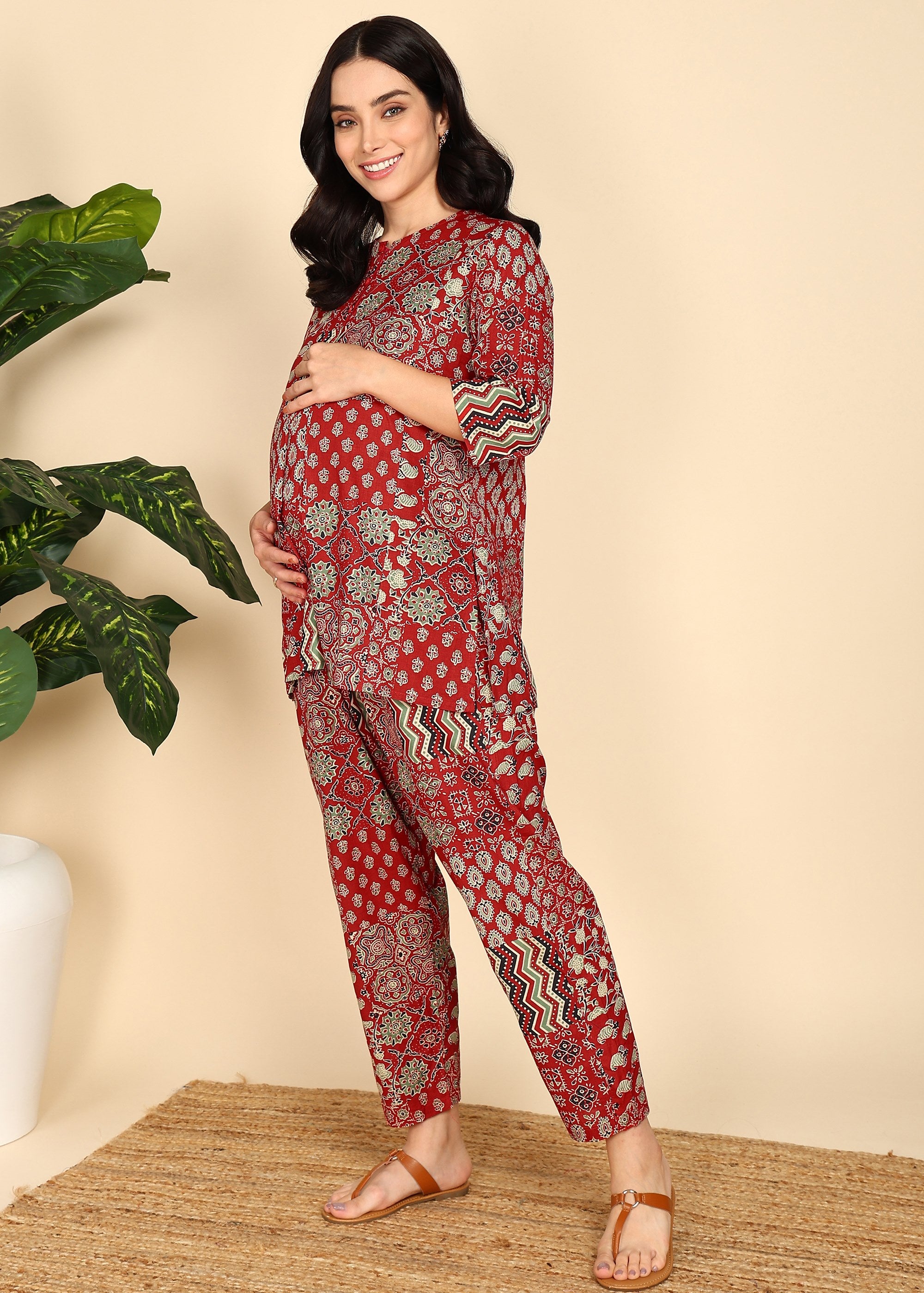 Red-Printed-PureCotton-Maternity-Feeding-Co-ord-Set